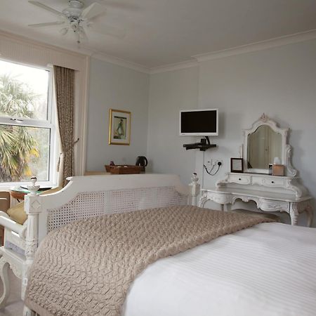 Fernhill Hotel Лайм-Реджис Экстерьер фото